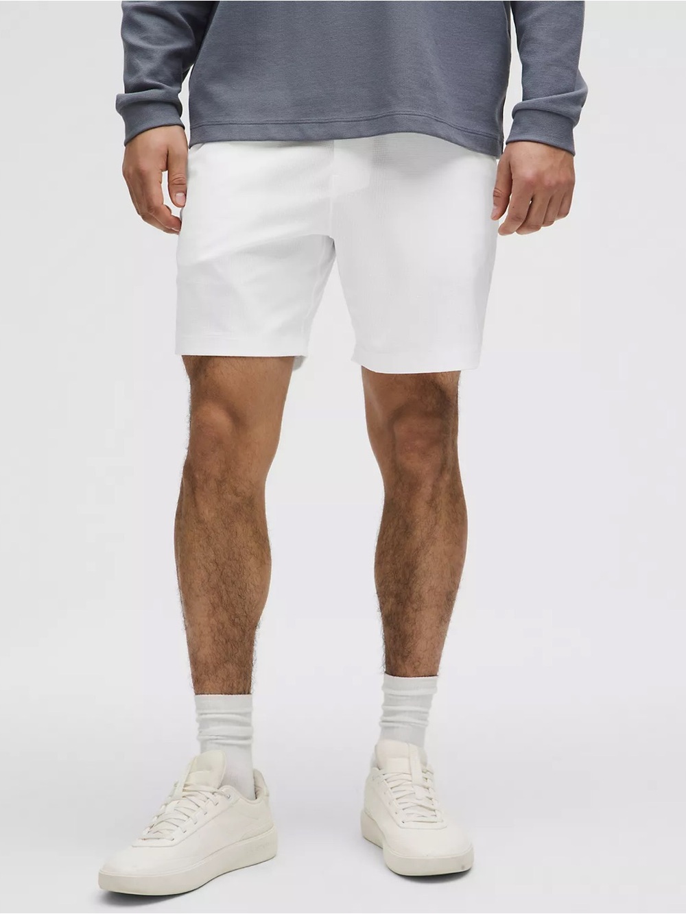 NWT LULULEMON ABC Classic-Fit Short 7"
WovenAir